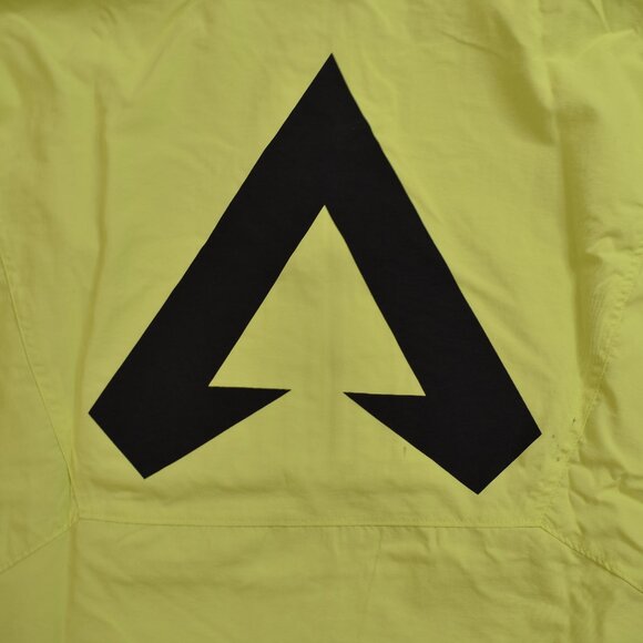 Graph Mens EA Apex Legends Mens Neon Green Reflective Hooded Jacket New - Picture 3 of 9